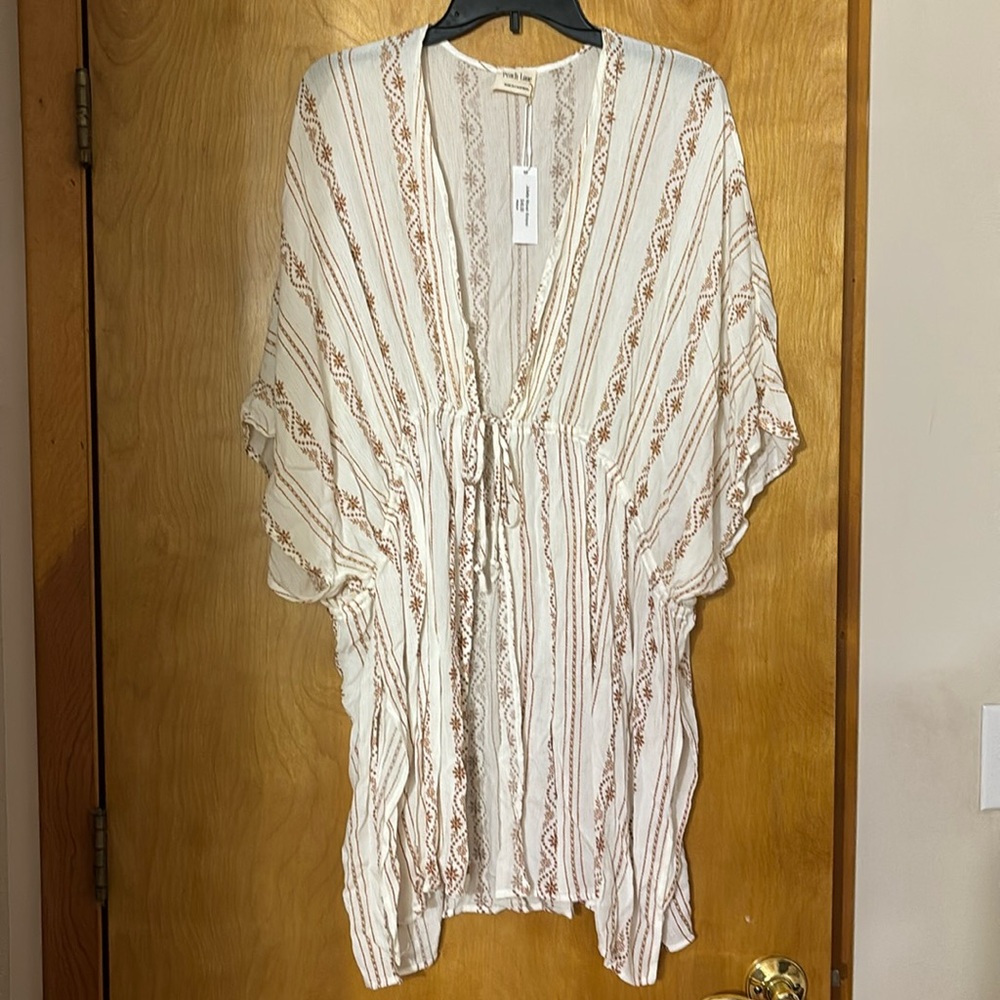 NWT Peach Love Kimono